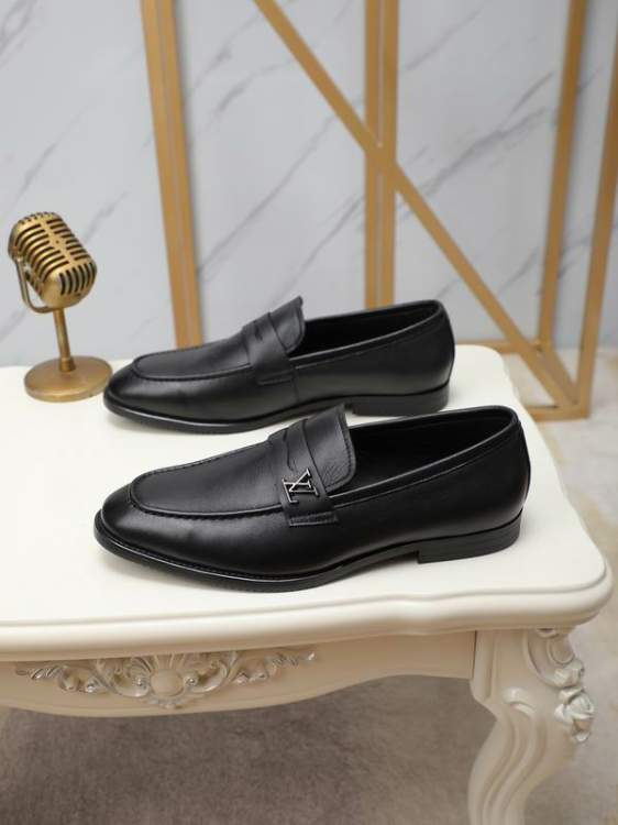 Picture of Louis Vuitton Shoes _SKULVsz38-44mnf012914039